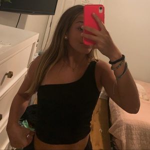 one strap black tank top